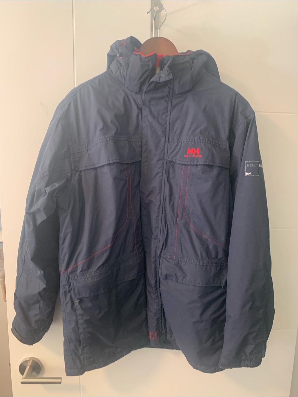 Helly Hansen Men's Navy HH Insulated Hooded Jacket A15